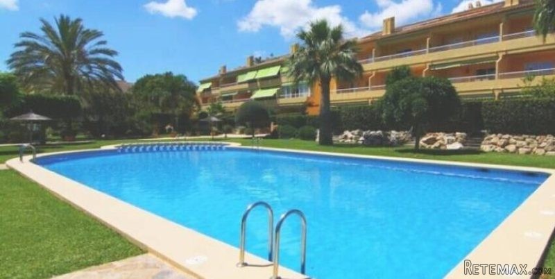 3 Bedroom 2 Bathroom Apartment in Javea.