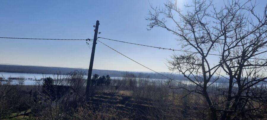 Plac sa pogledom na Dunav-Belegis - 12