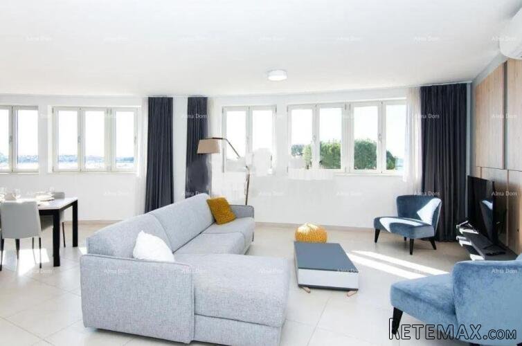 Umag – penthouse s panoramskim pogledom na more - 3