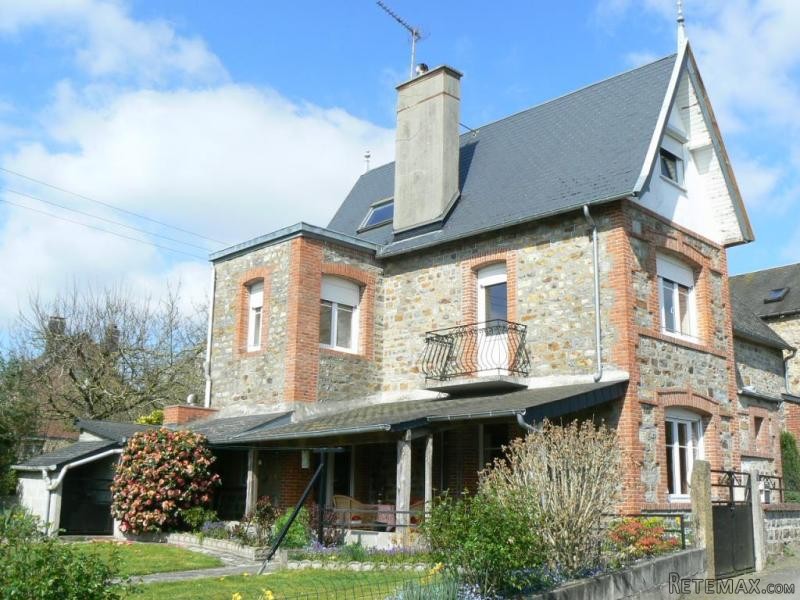 Large Detached House, Garden..