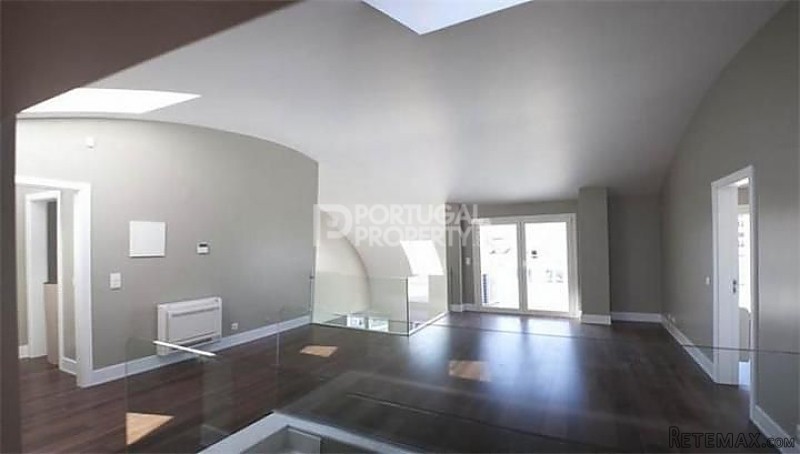 4 Bedroom Duplex apartment in Lisbon