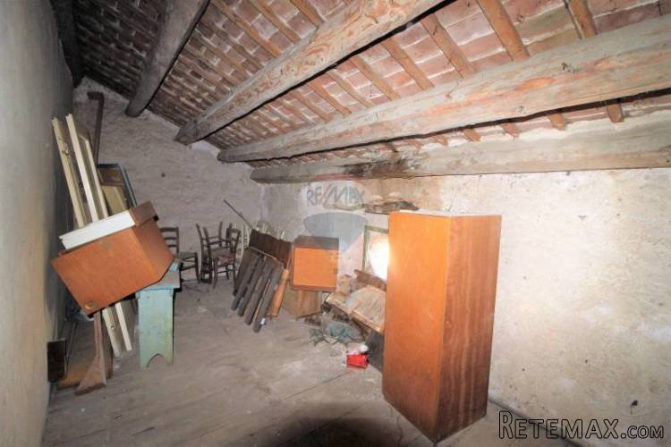 Istra, Vodnjan, KUĆA SA POTENCIJALOM - 5