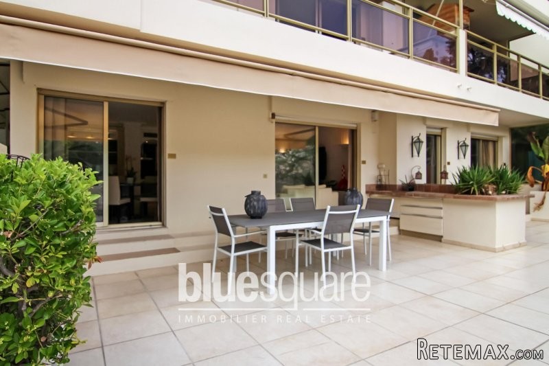 Stunning split-level 3-bedroom.. - 2