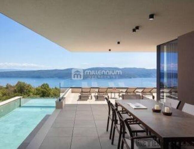 Brseč, 280m2, vila s bazenom i pogledom na more