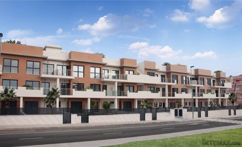 2 bedroom apartments