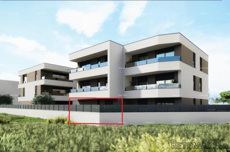 PULA, Veldebek - Prodaja stana u prizemlju s vrtom.. - 2