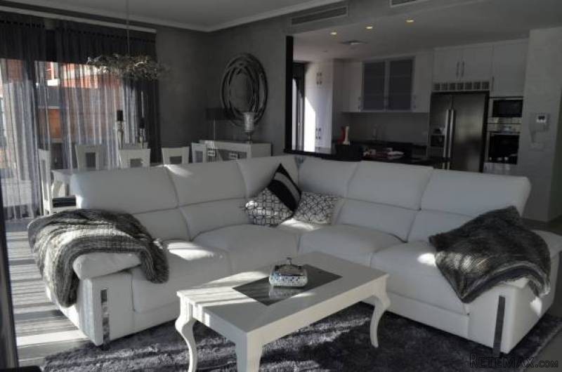 4 Bedroom 3 Bathroom Villa In Dehesa De.. - 2