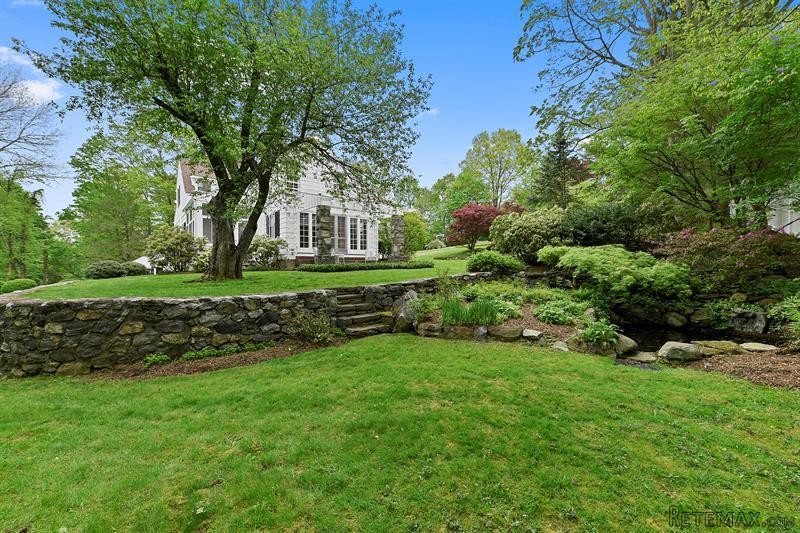 4 bedroom House For Sale: 44 Ludlow.. - 2
