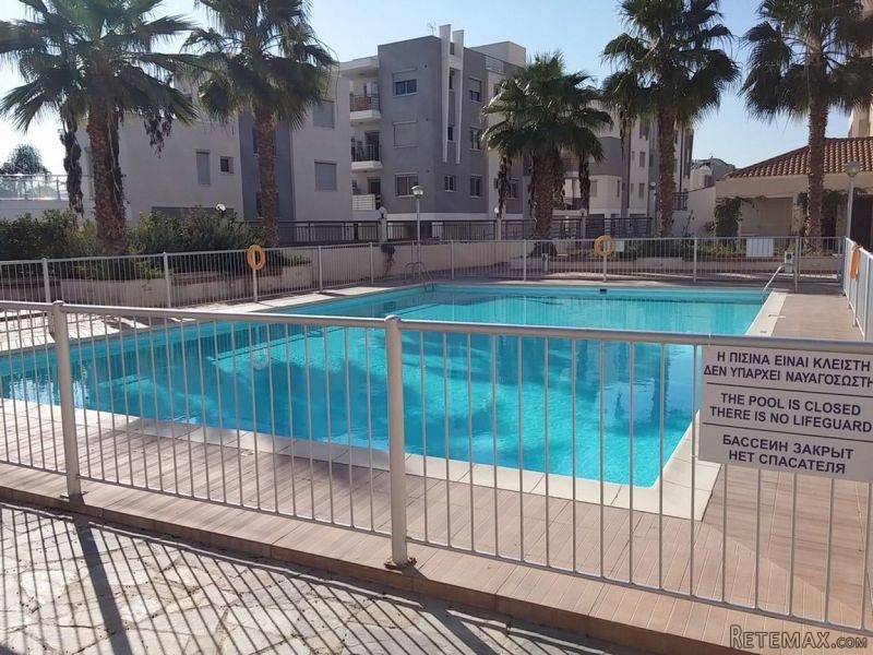 SPACIOUS 2 bedroom apartment, with..