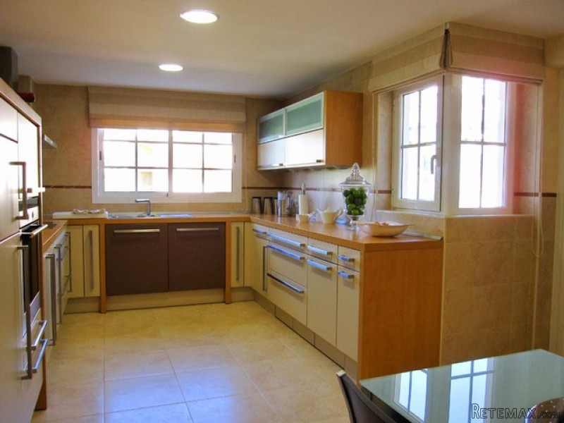 Beautiful 1st floor apartment in a.. - 2