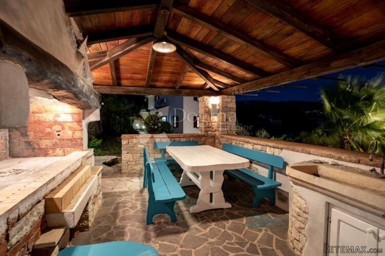 Amazing Mediterranian Villa - 2