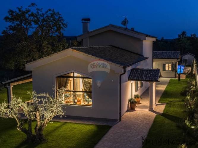 Prekrasna vila na osami - 3
