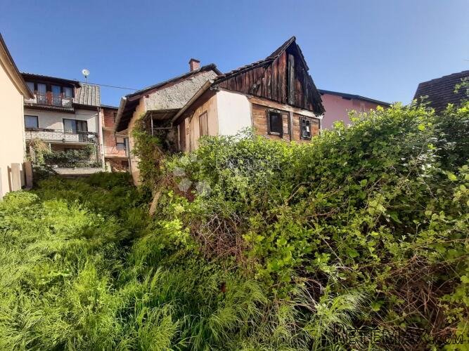 Zemljište s kućom i pogledom u Markuševcu - 3