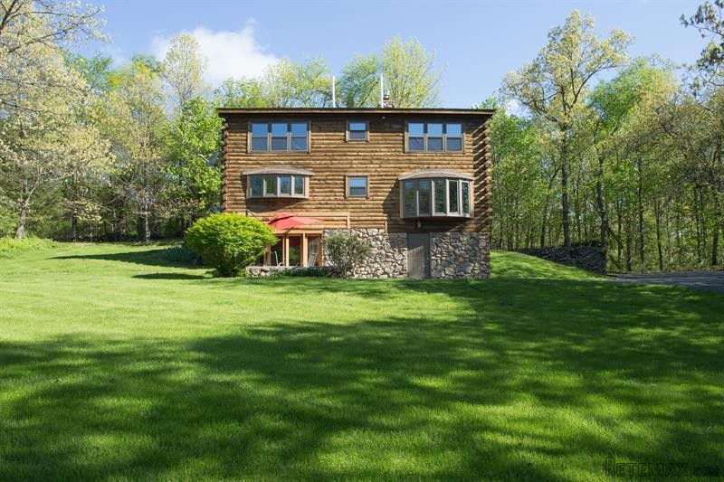 3 bedroom House For Sale: 115 Skidmore..
