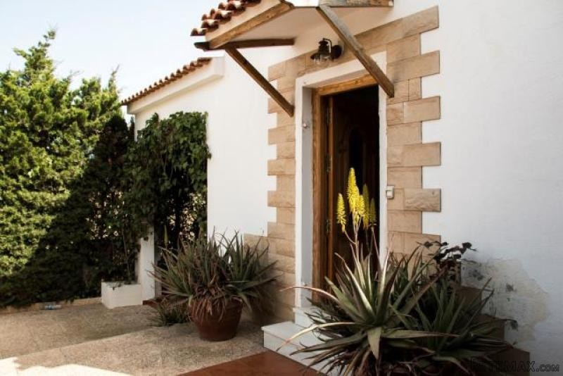 Town house situated in Bolnuevo, Murcia.