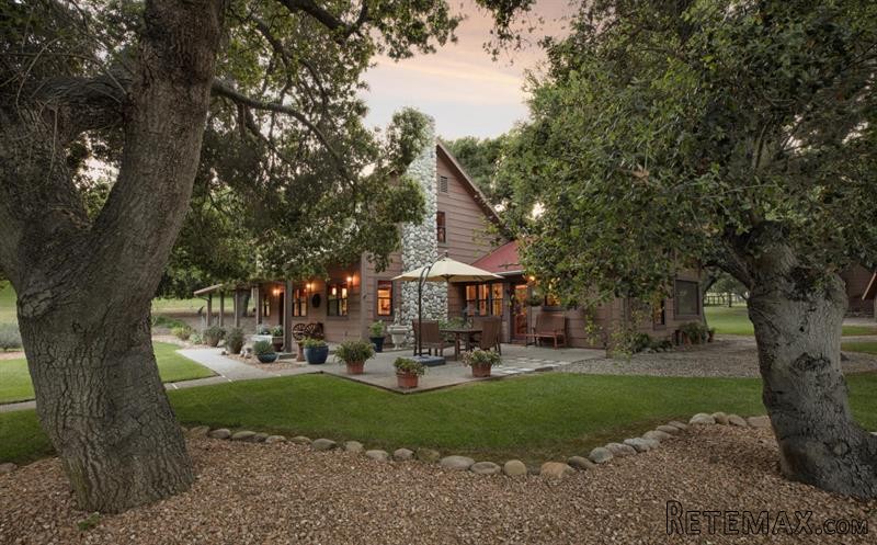 3 bedroom House For Sale: 915 Canyon..