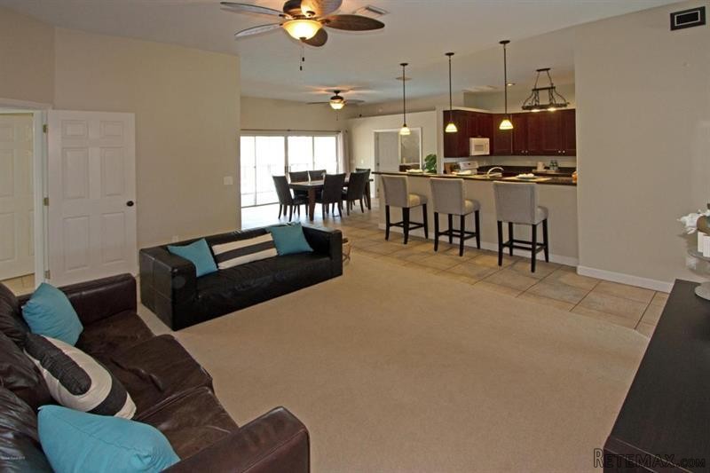 4 bedroom Detached House For Sale: 3532.. - 2