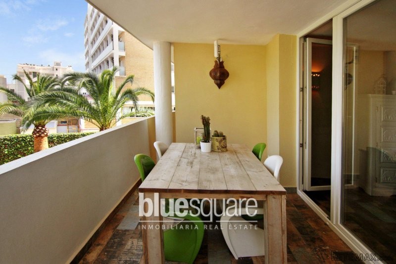 Beautiful 2 bedroom apartment near the..