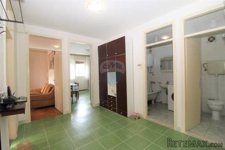 Istra,PULA ŠIRI CENTAR- dvosoban stan na mirnoj lokaciji - 2