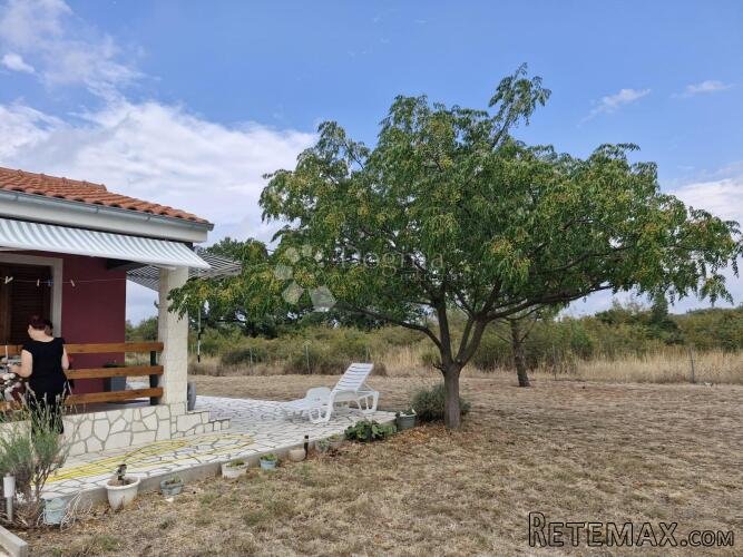 KUĆICA ZA ODMOR - 3