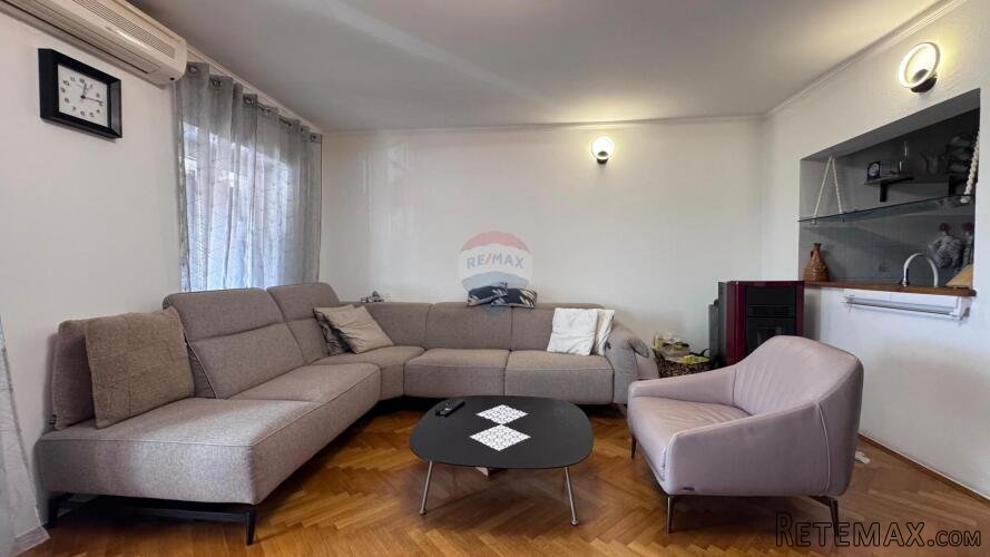 Rijeka, Srdoči, dvosobni stan 65m2, dva balkona - 3
