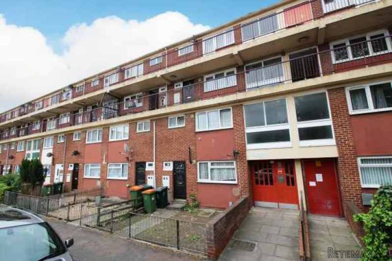 2 bedroom, Flat house for sale