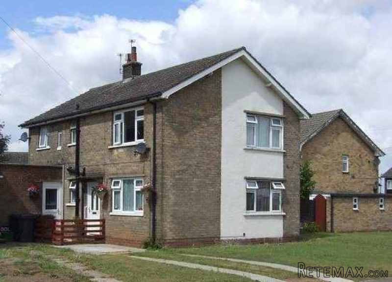 2 bedroom, Flat house for sale