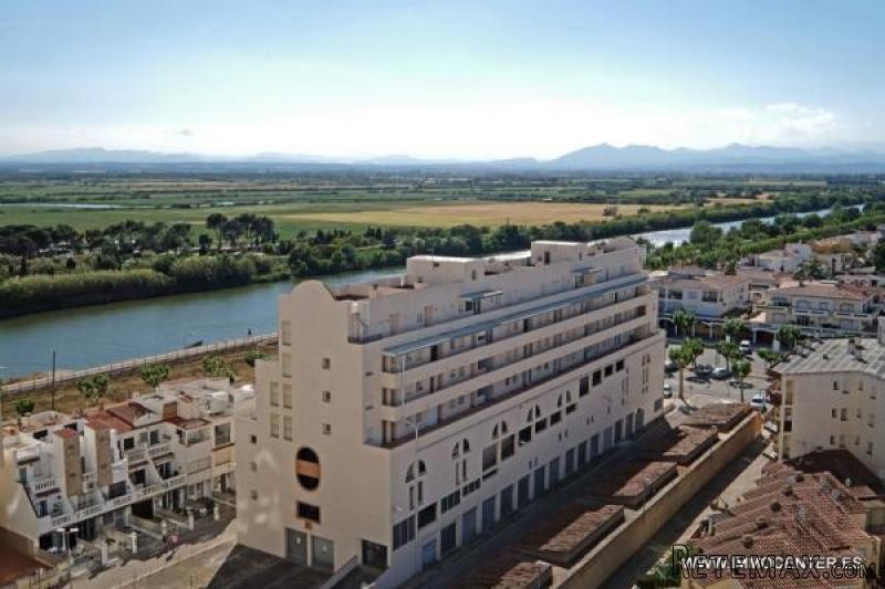 EMPURIABRAVA: Beautiful studio with..