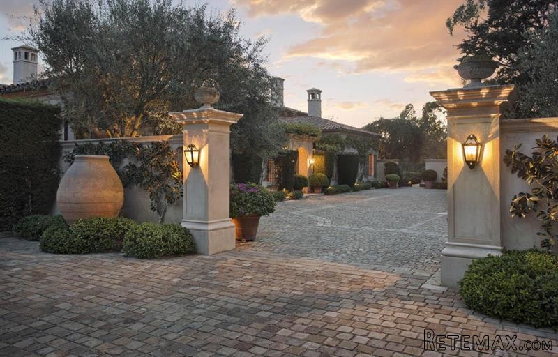 5 bedroom House For Sale: 1590 E.. - 2