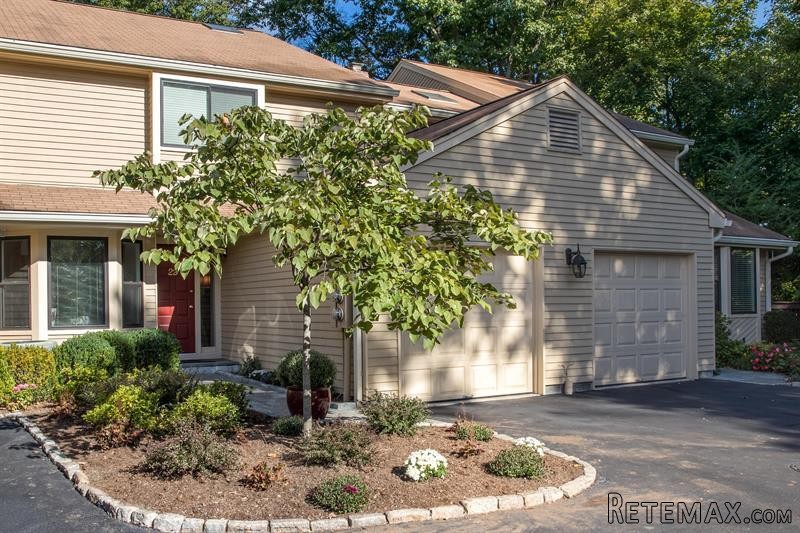 2 bedroom House For Sale: 40 Ettl Lane..