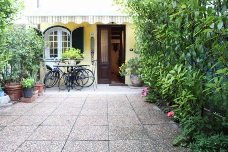 Village/town House - For Sale - - EUR.. - 2