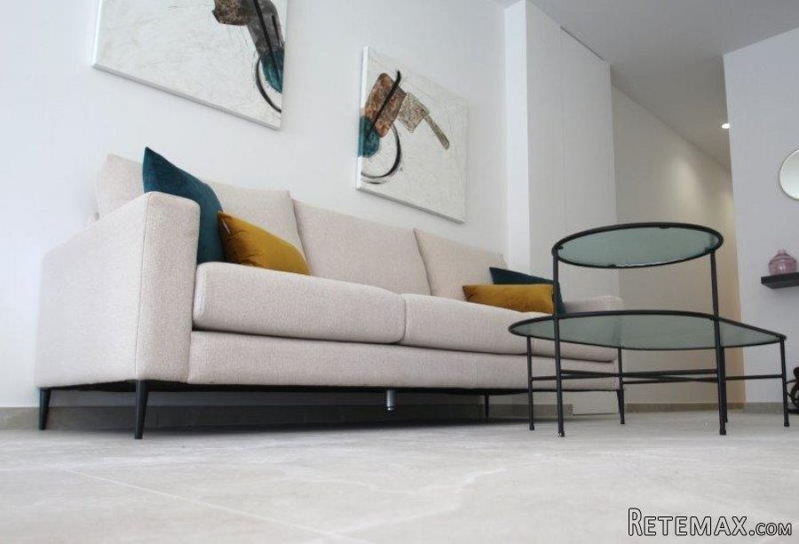 Apartamentos nuevos de 2 dormitorios y 2 baños. A solo 160.. - 2