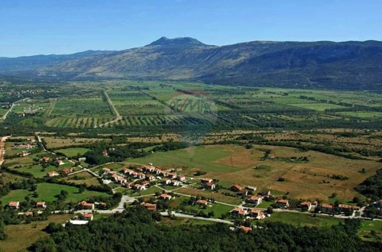 Istra, Labin, građevinska čestica-turistički punkt podno...