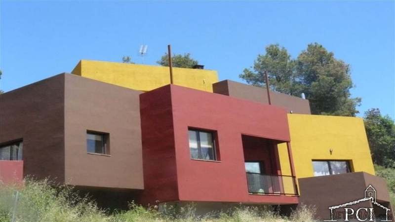 New house in Begur.