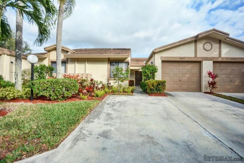 8237 Springview Ter #c, Boca Raton, FL..