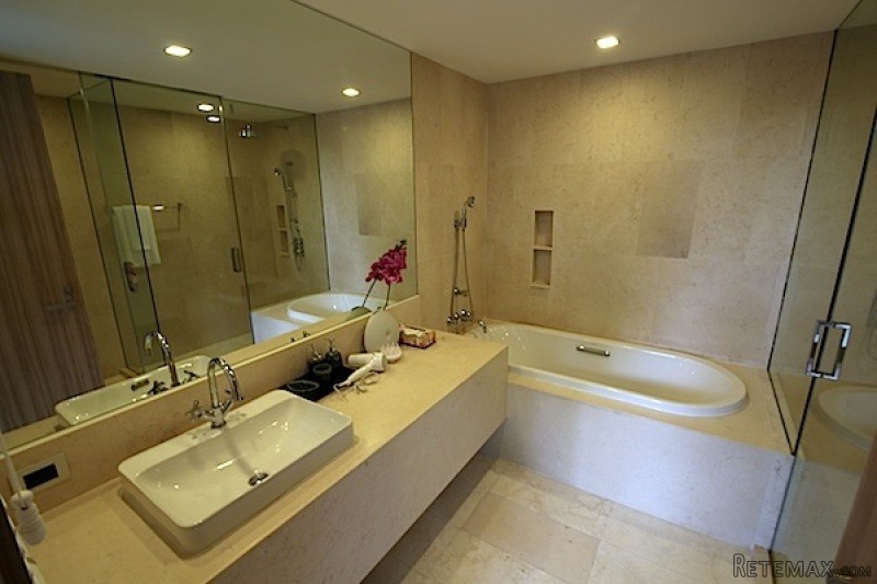 Luxury 3-Bedroom Beachside Apartment -.. - 2