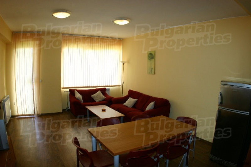 Spacious Two-Bedroom Apartment Near The.. - 2