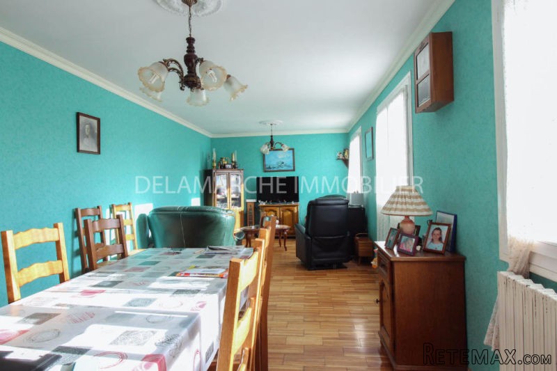 Cerences - House For Sale - 2