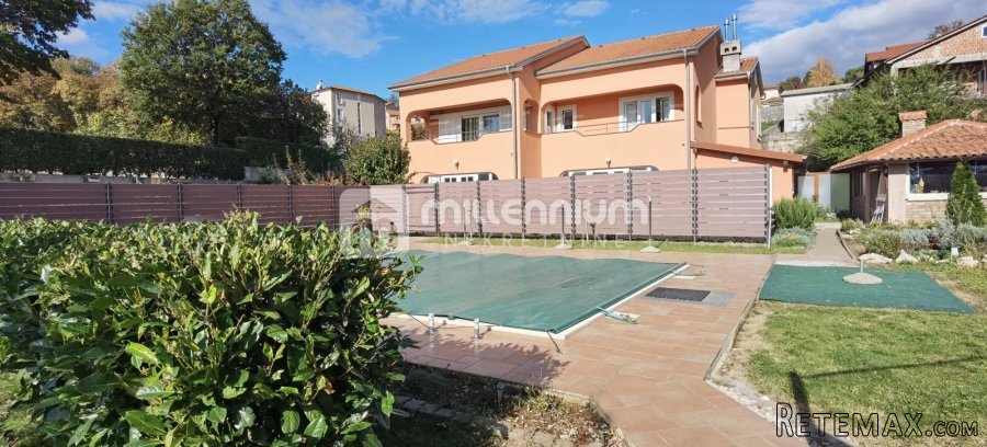 Kastav, prekrasna kuća od 480m2 s bazenom i velikom.. - 2