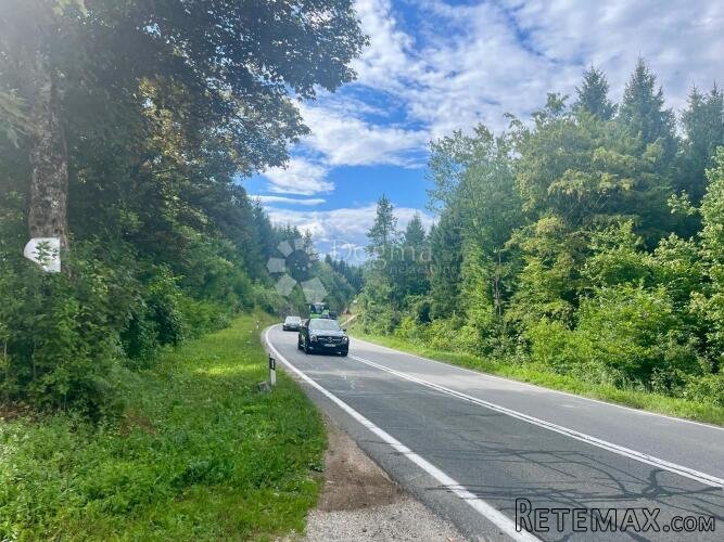 Zemljište s vizijom – 20 ha netaknute prirode 10 minuta od P - 2