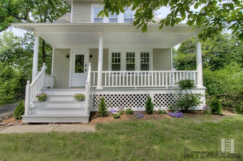 3 bedroom House For Sale: 102 GLENWOOD..
