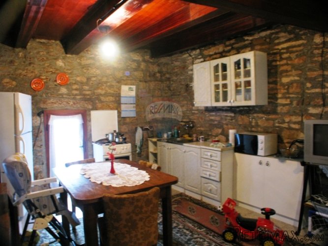 ISTRA, BALE, KAMENA KUĆA - 5