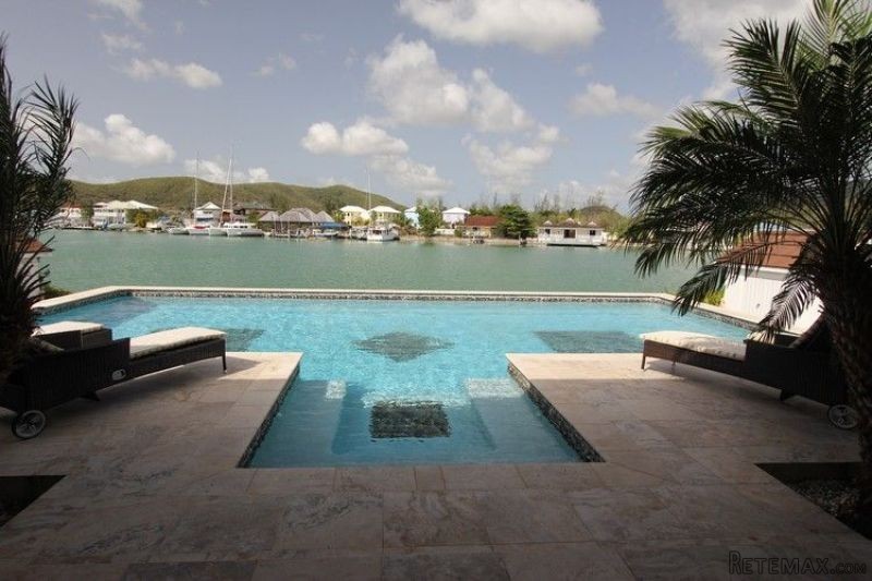 Island Breeze $1,750,000 $1,500,000 - 2