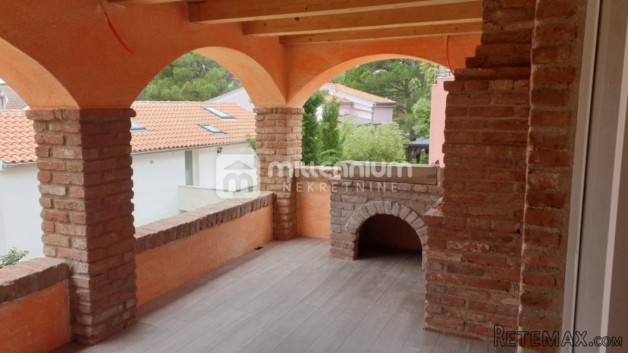 Mali Lošinj, luksuzan stan od 95m2 u rustikalnoj villi kraj.. - 5