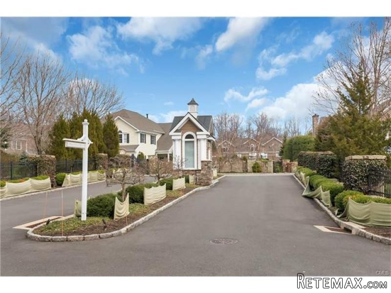 3 bedroom Apartment For Sale: 40 TERRA.. - 2