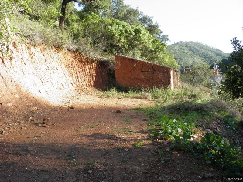 Small Farm Plot For Sale In Monchique.. - 2
