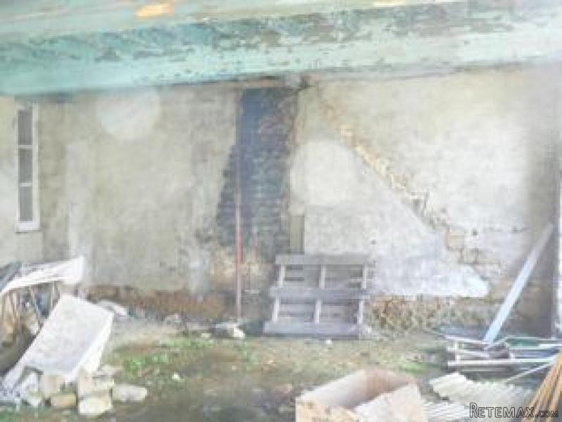 Good Solid House to Renovate - 2