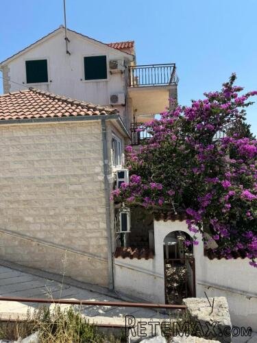 Apartmanska kuća MILNA - 2