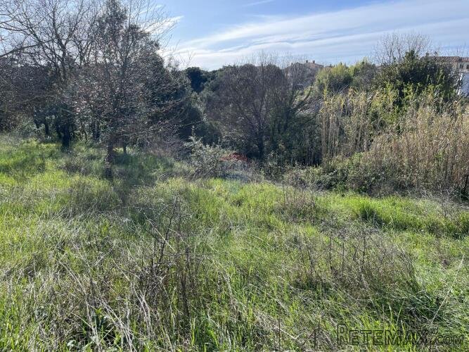 Istra,Pula,građevinsko zemljište na periferiji grada - 2