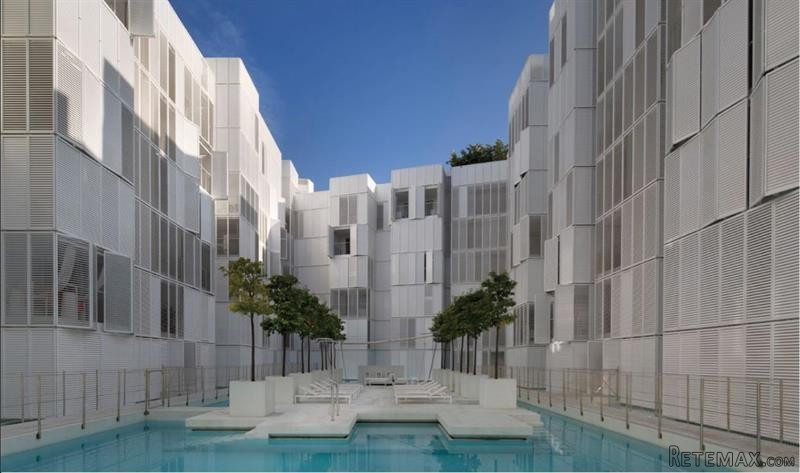 2 bedroom Apartment For Sale: Paseo..